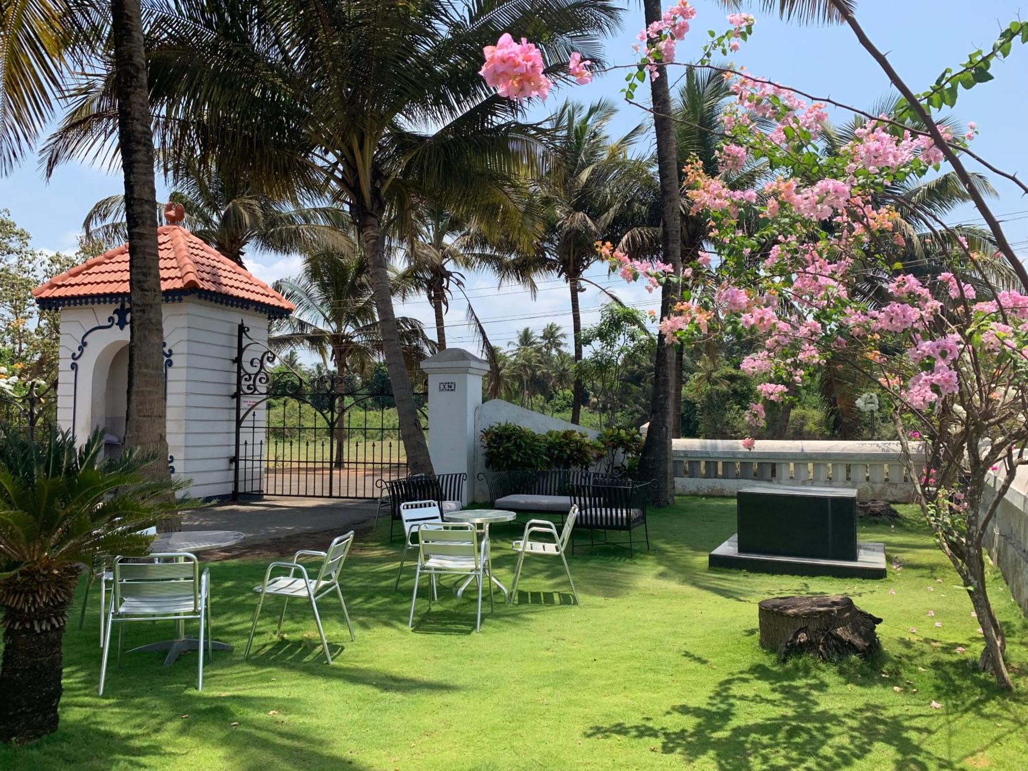 Elegance By The Beach Goa Benaulim Bagian luar foto